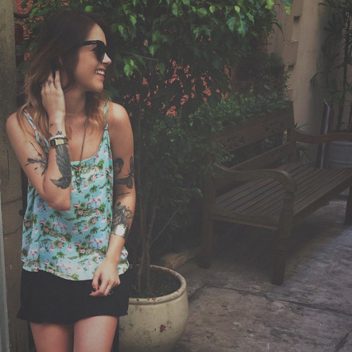 tumblr_nht8hsPXAR1s5cohno1_500